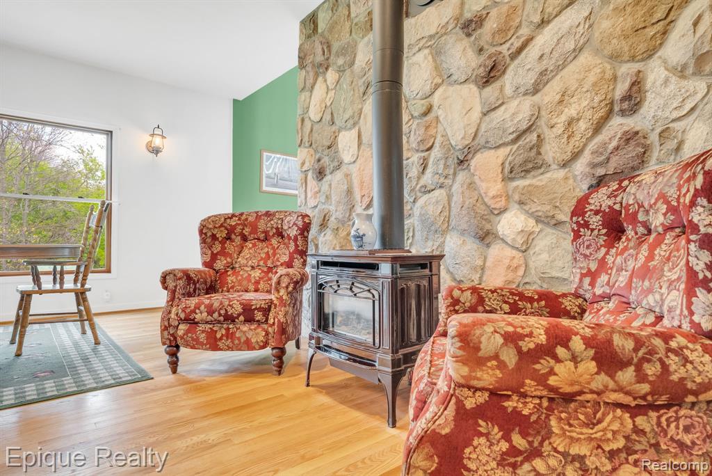 6495 Country Lane Drive