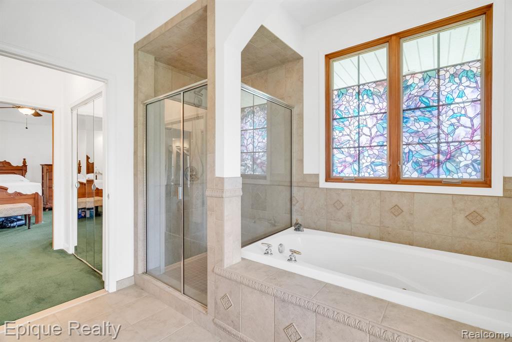 6495 Country Lane Drive
