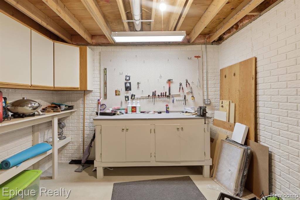 753 Woodhaven Drive