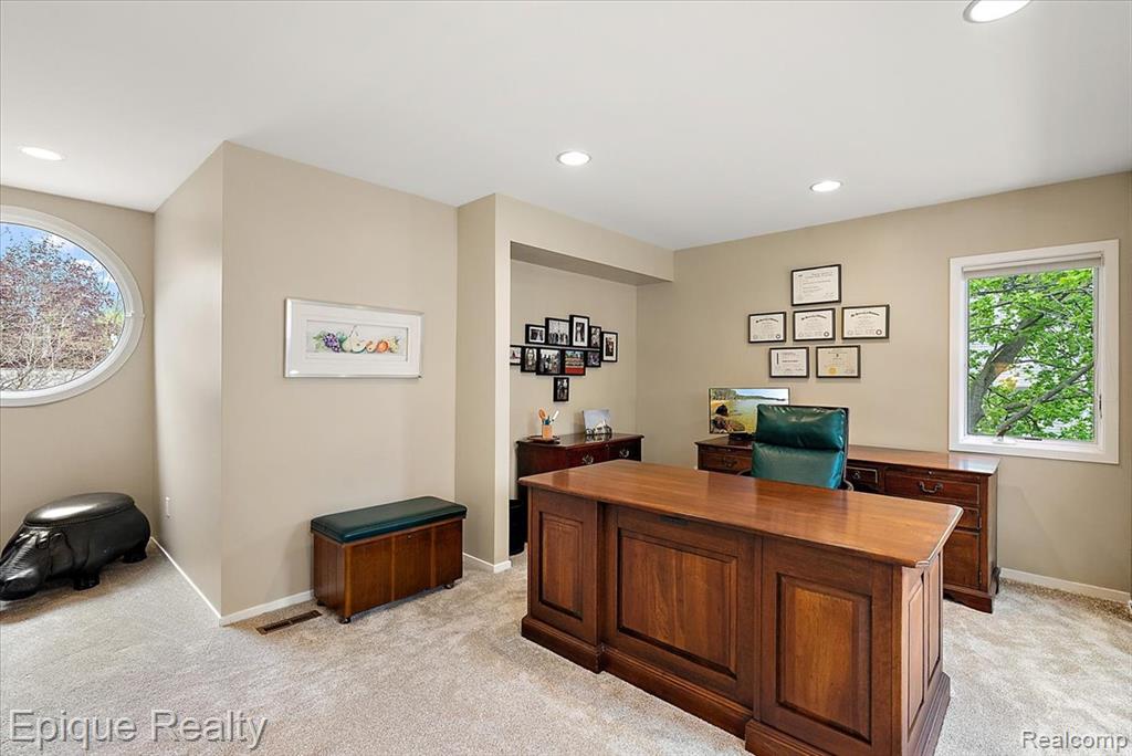 4521 Parnell Drive