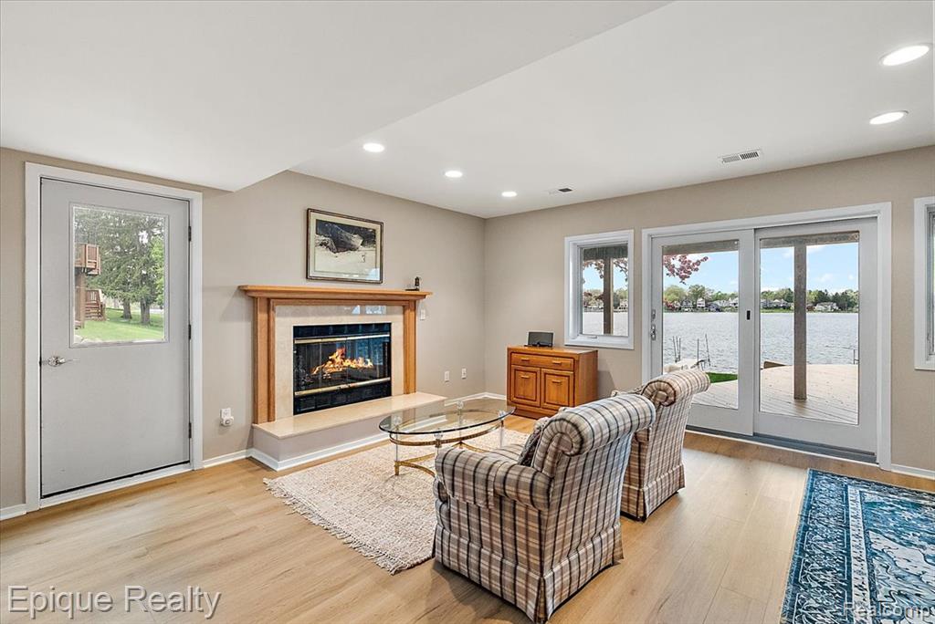 4521 Parnell Drive