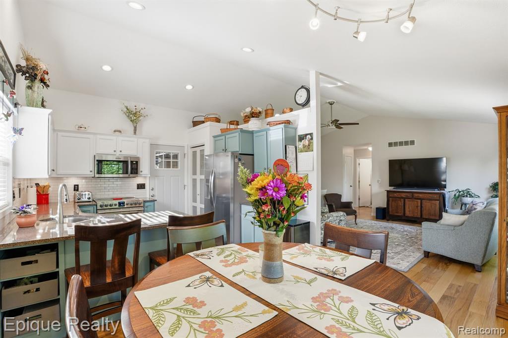 9269 Northwind Drive