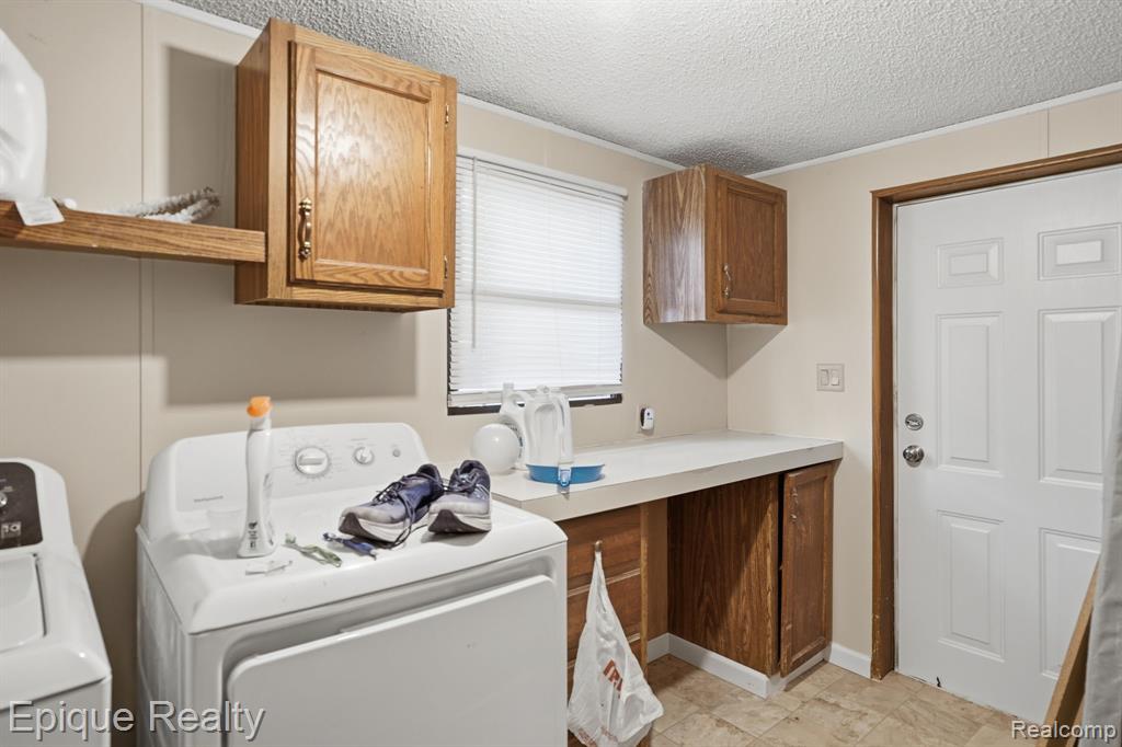 466 Turquoise Drive