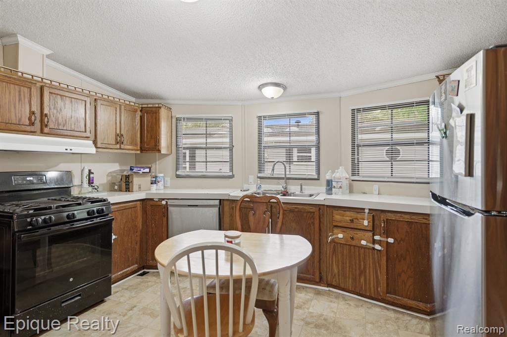466 Turquoise Drive