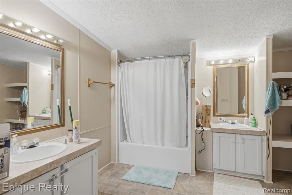 466 Turquoise Drive
