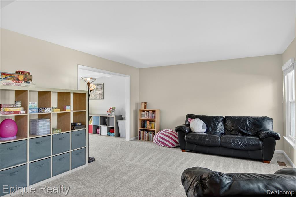 8068 Creek Bend Drive