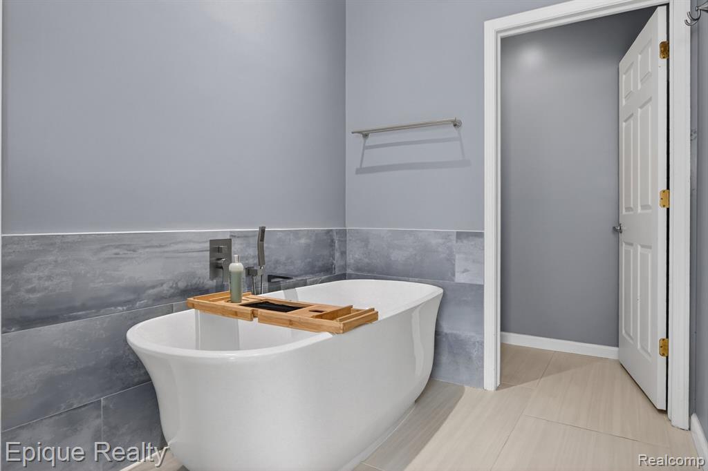 8068 Creek Bend Drive