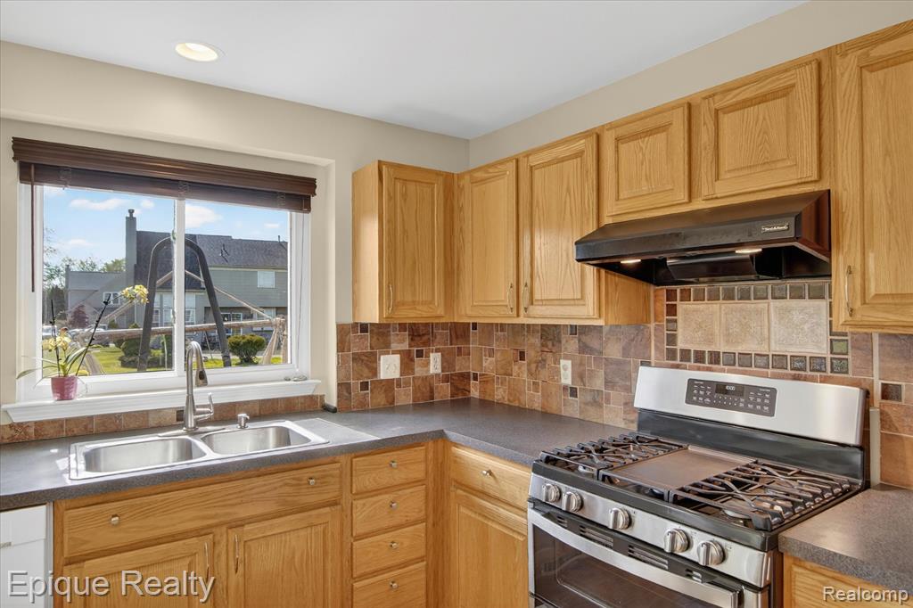 8068 Creek Bend Drive