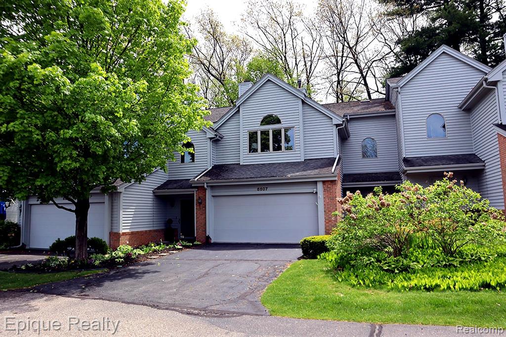 6607 Ridgeview Drive