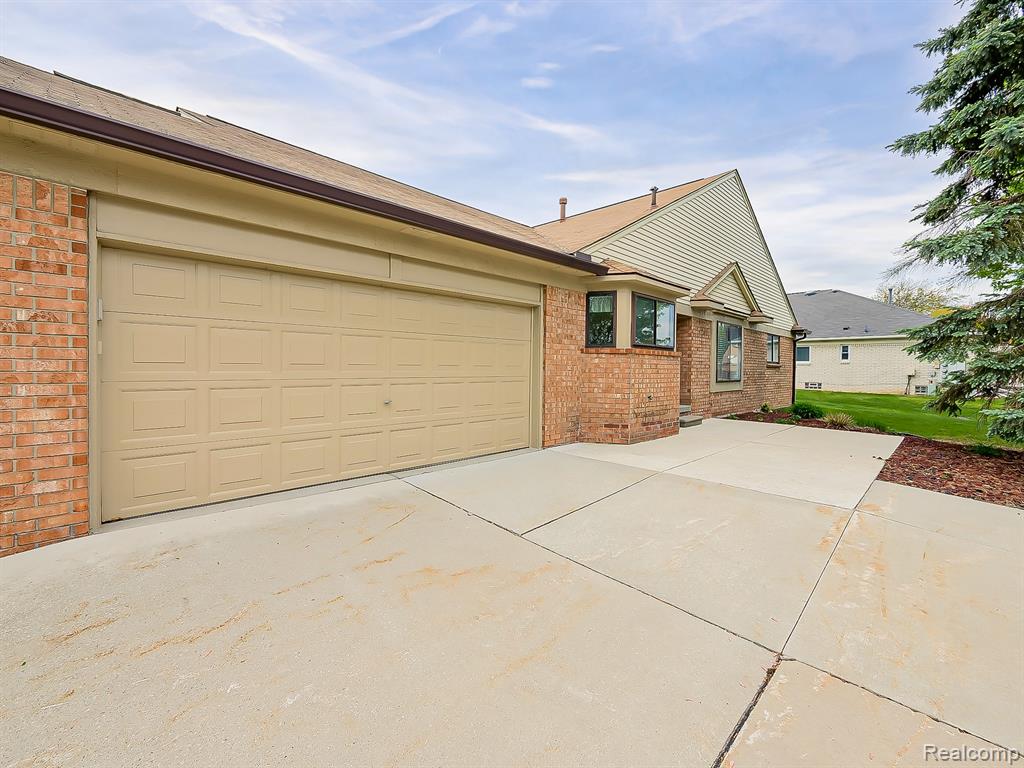 38663 Cypress Meadow Drive