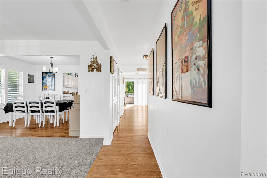 8239 Loon Lane