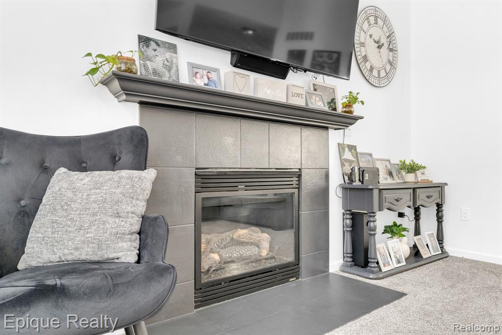 8239 Loon Lane
