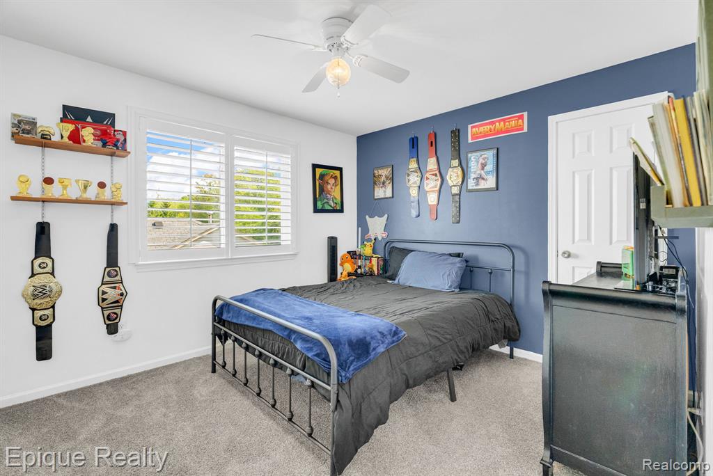 8239 Loon Lane