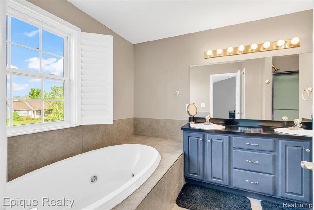 8239 Loon Lane