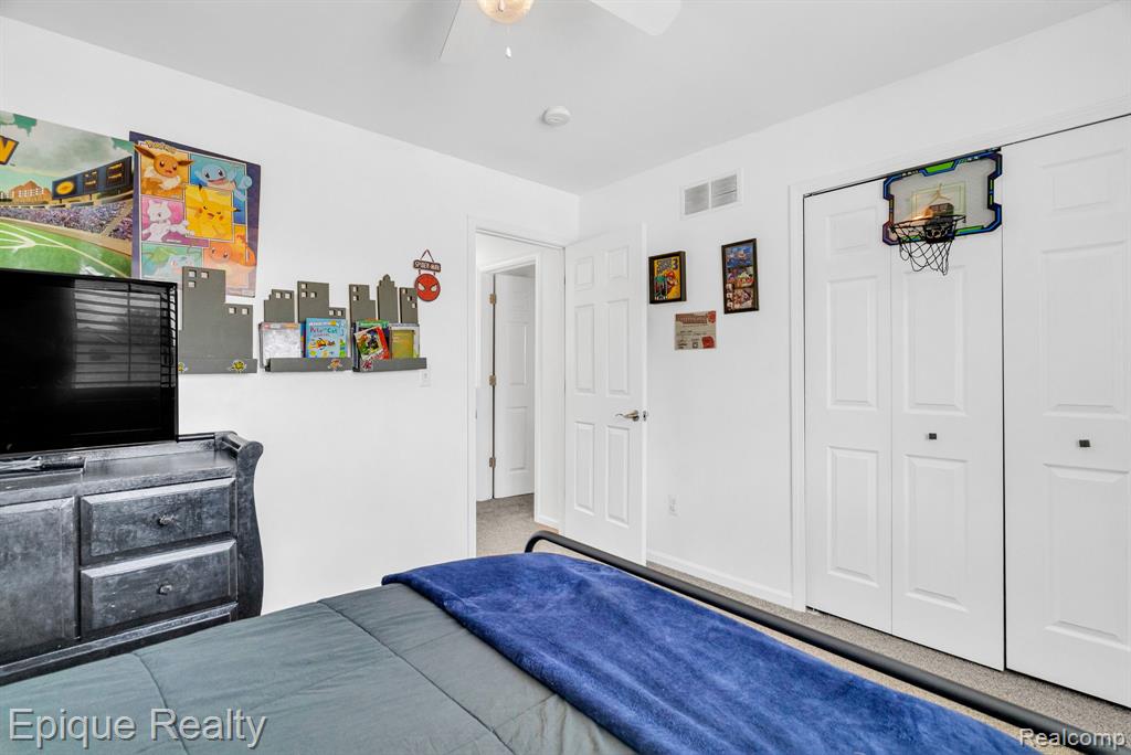 8239 Loon Lane
