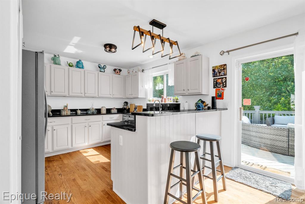 8239 Loon Lane