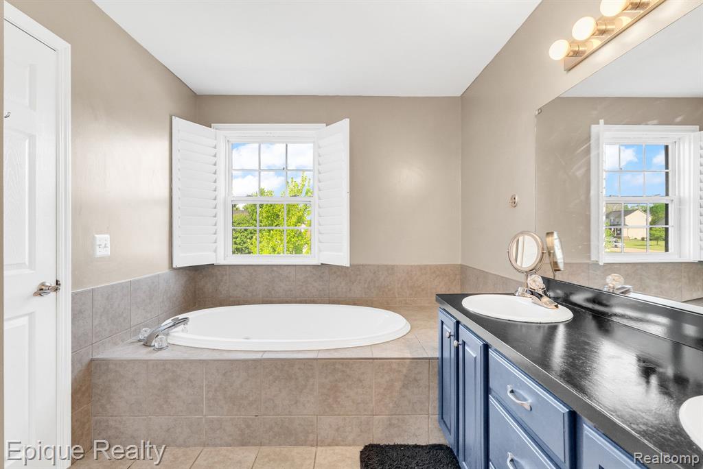 8239 Loon Lane