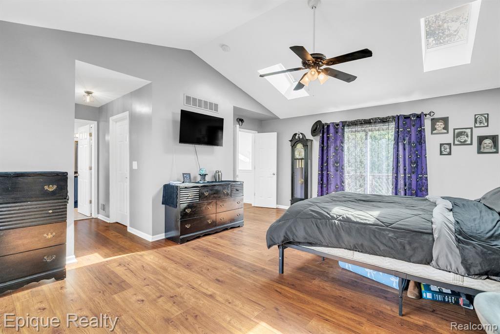 8239 Loon Lane