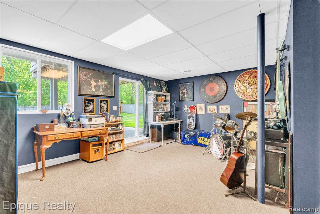 8239 Loon Lane