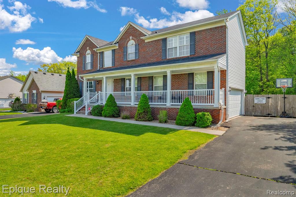 8239 Loon Lane