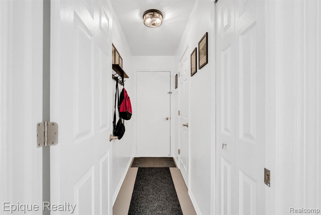 8239 Loon Lane