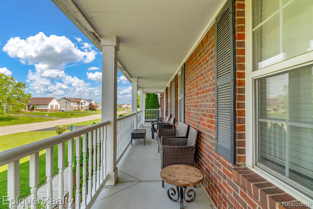 8239 Loon Lane