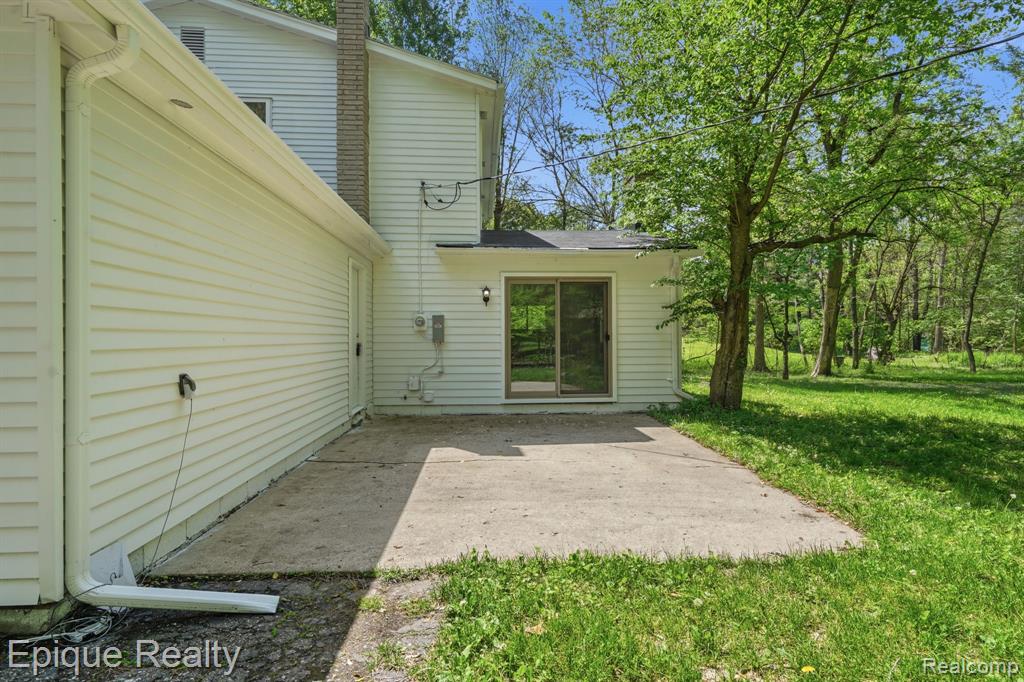 8315 Reese Road