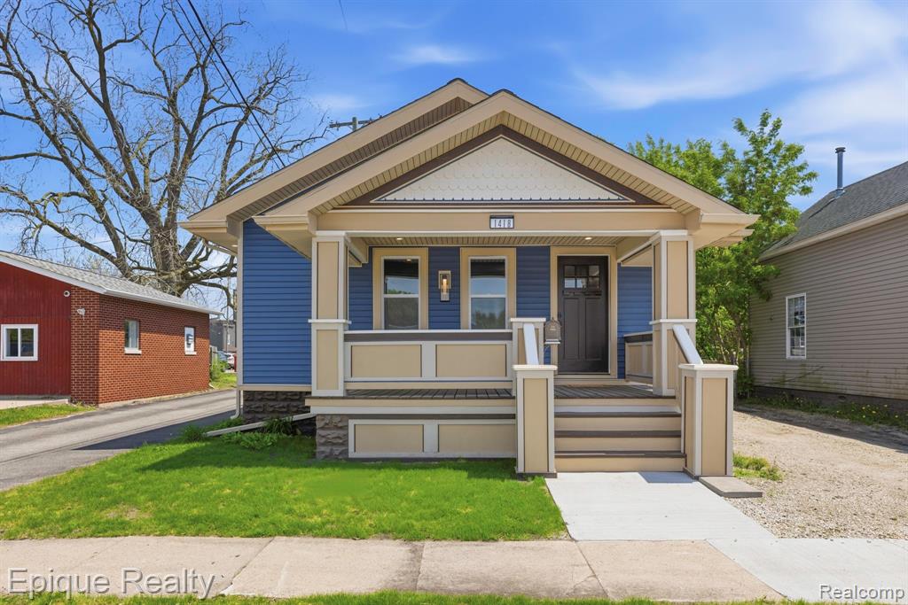 1418 8th Street