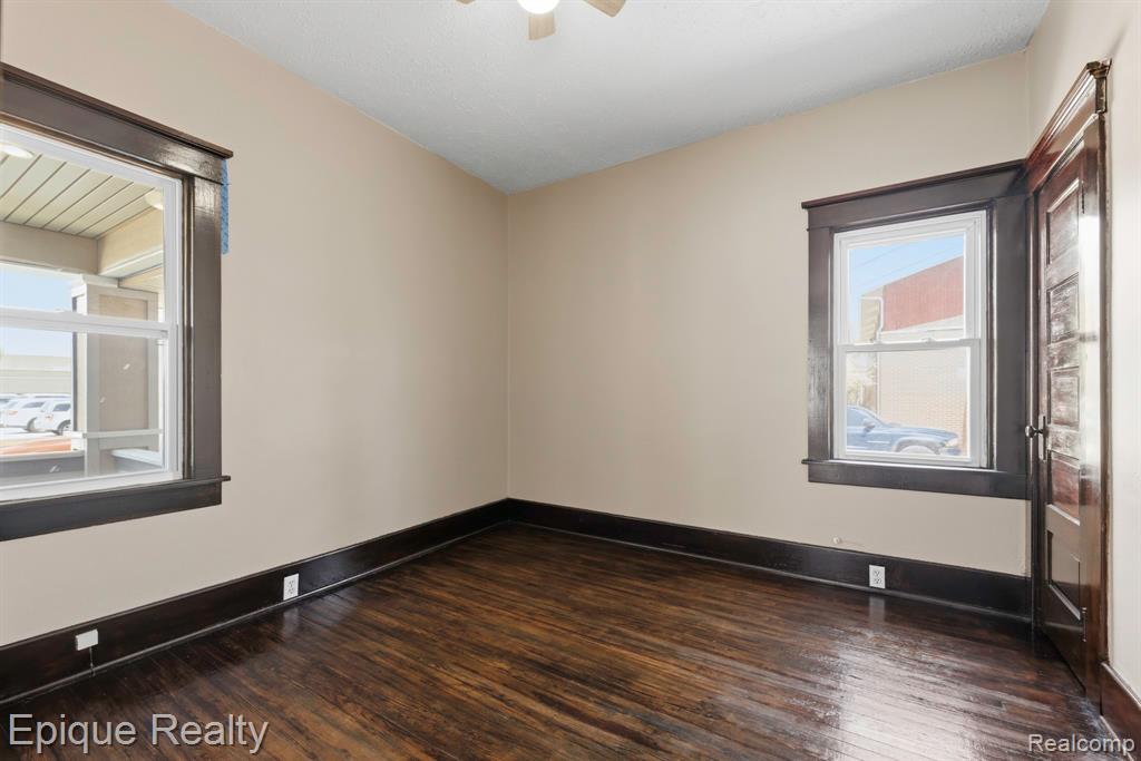 1418 8th Street