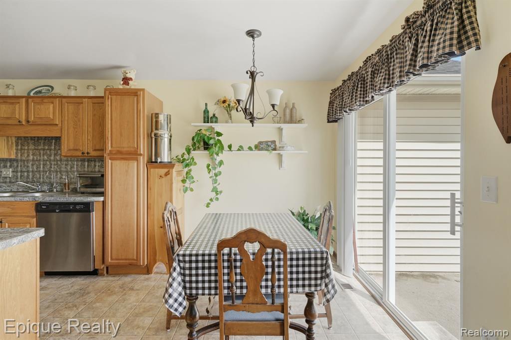 238 Quail Drive