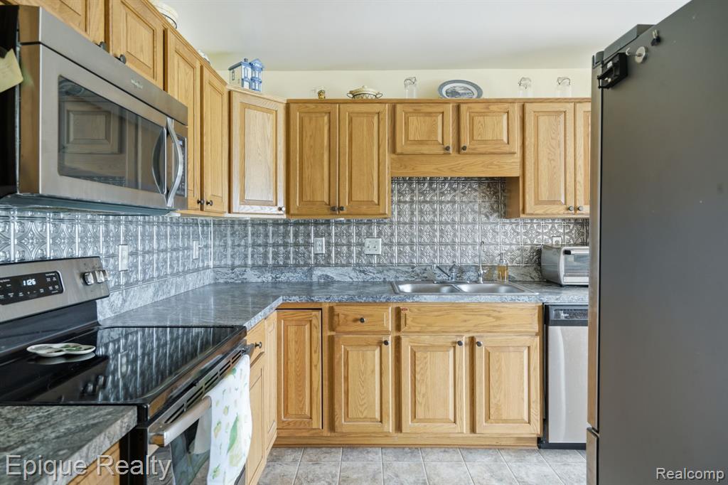 238 Quail Drive