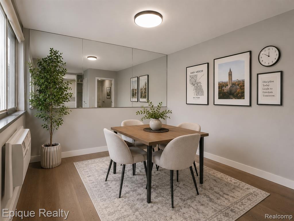 1050 Wall Street # 8F