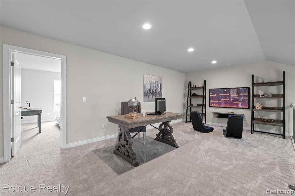 181 E Market Street