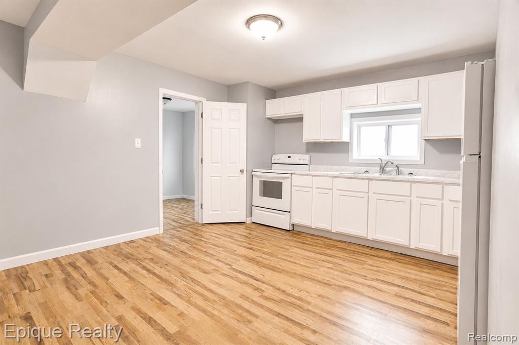 5649 Lapeer Road