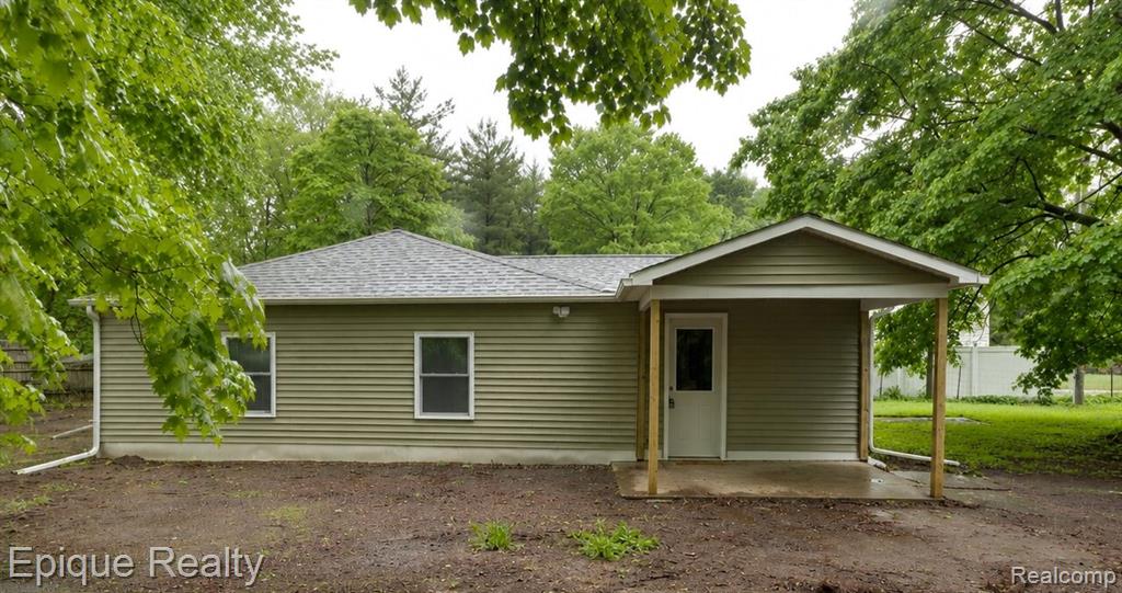 5649 Lapeer Road