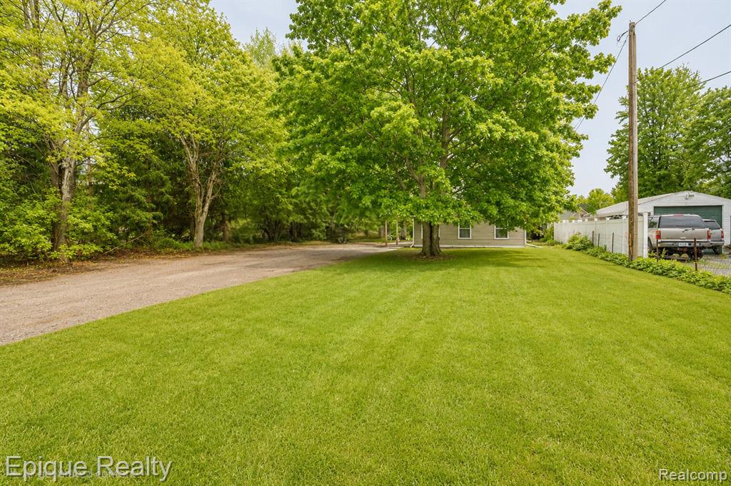5649 Lapeer Road