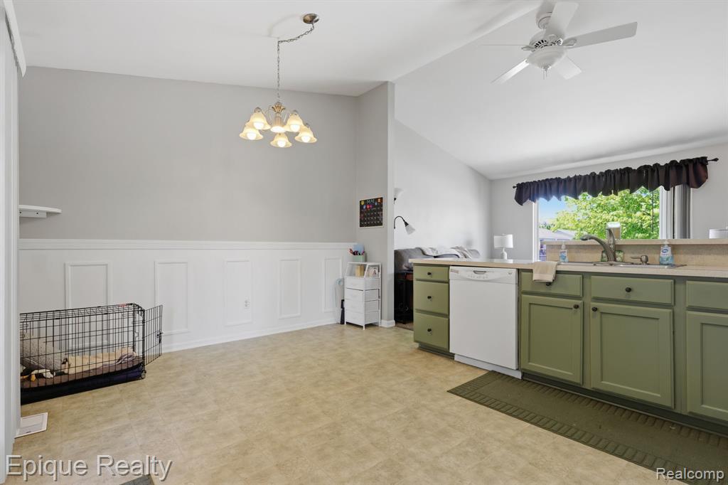 753 Applegate Drive