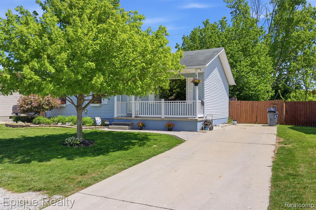 753 Applegate Drive