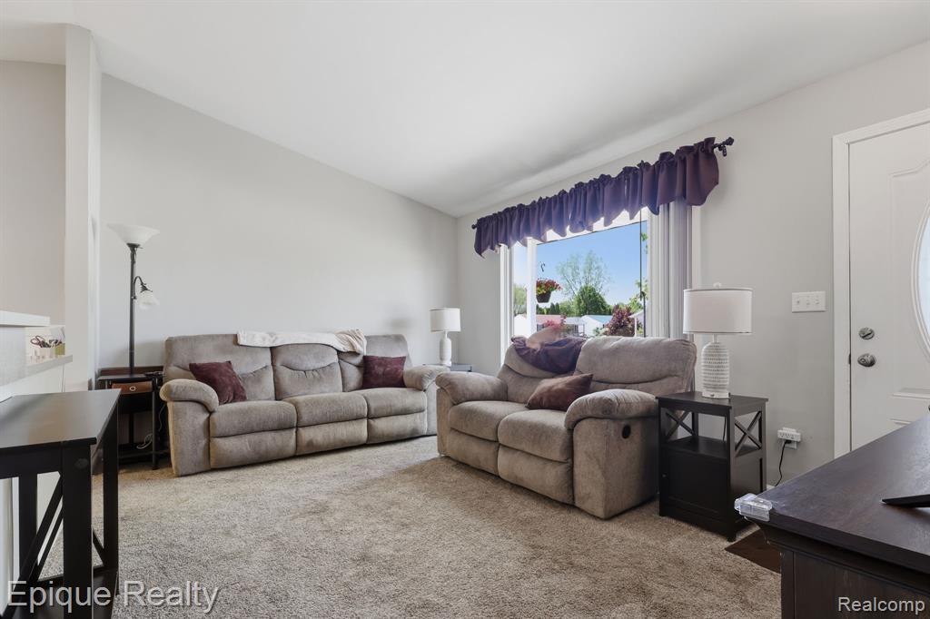 753 Applegate Drive