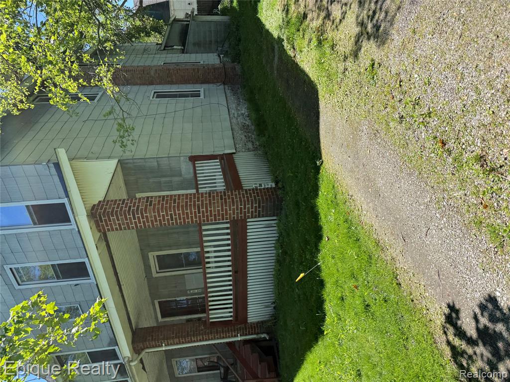 804 Court Street