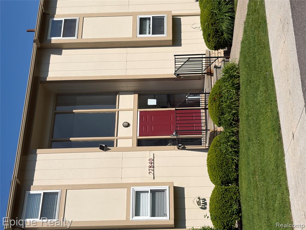 27840 Berrywood Lane # 14