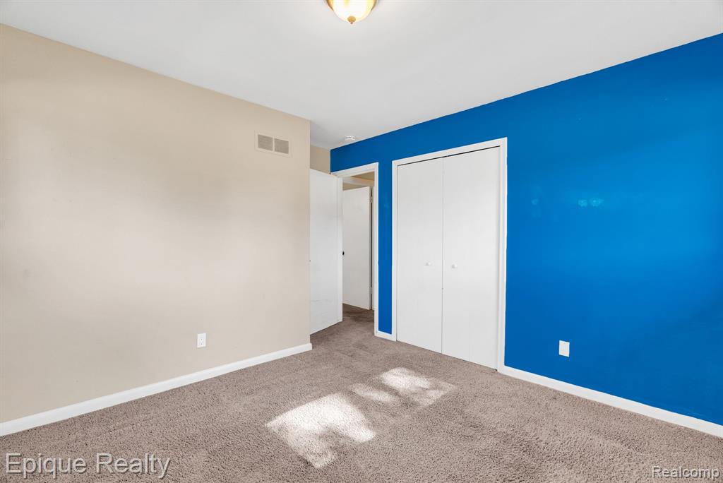 8052 Dungarvin Drive