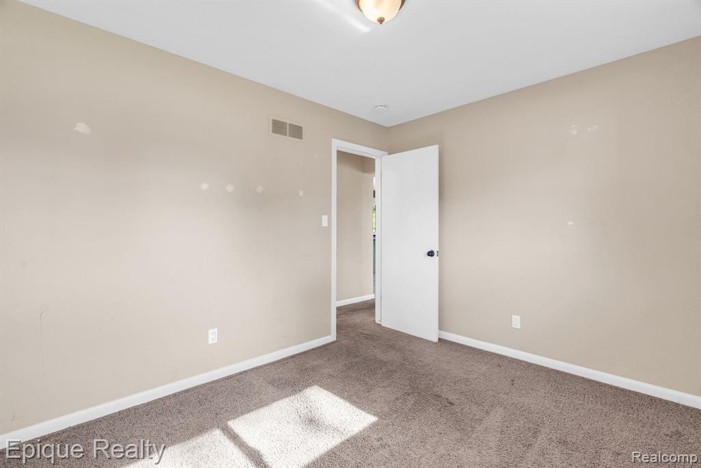 8052 Dungarvin Drive