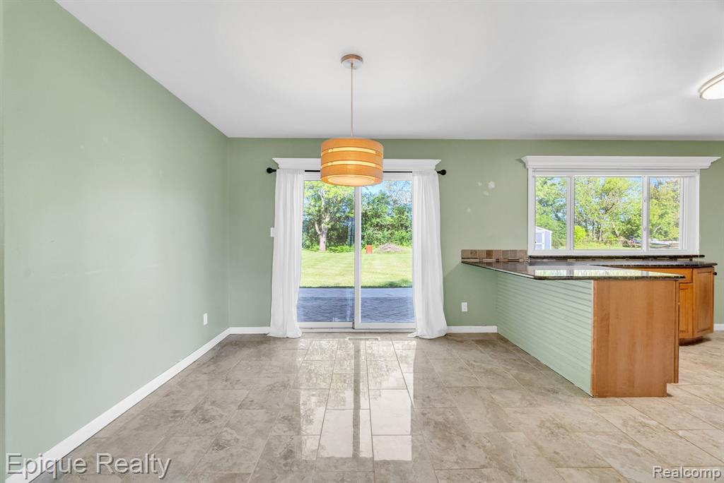 8052 Dungarvin Drive