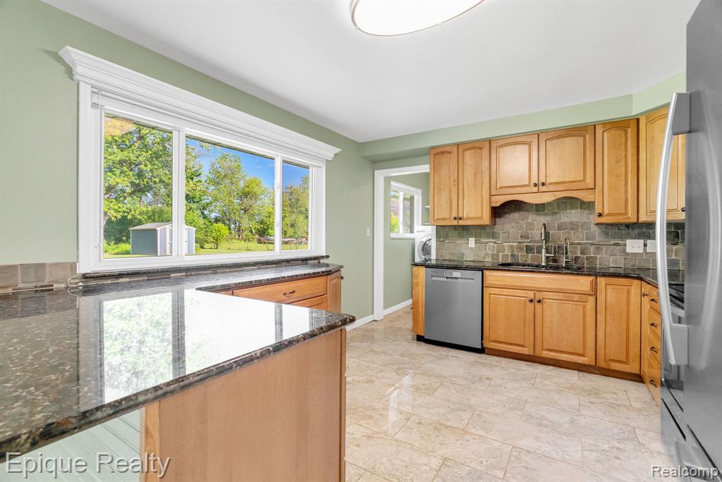 8052 Dungarvin Drive