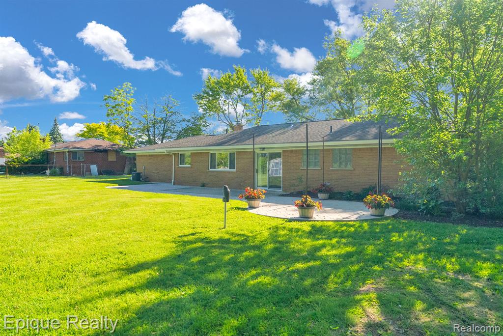 8052 Dungarvin Drive