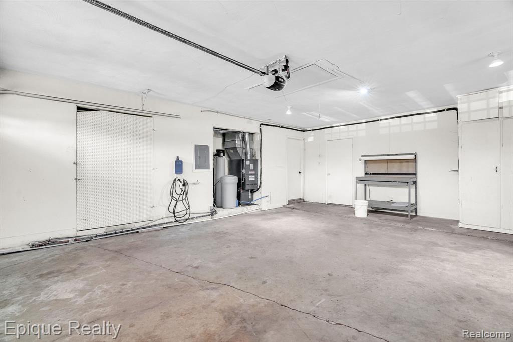 8052 Dungarvin Drive