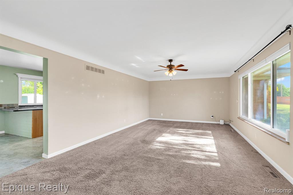 8052 Dungarvin Drive