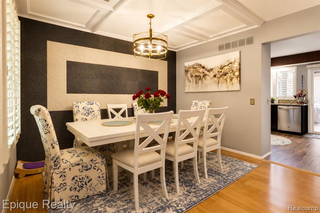 20485 Villa Grande Circle