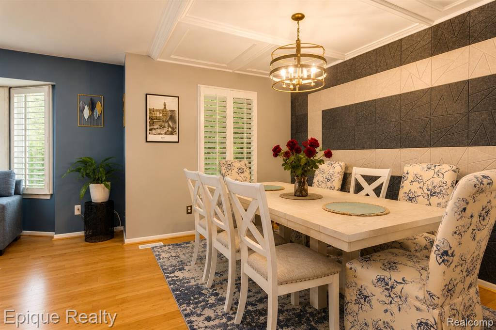 20485 Villa Grande Circle
